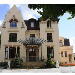 Le MANOIR DE LA MANTILLE - PLUMETIS 科德里 Exterior photo