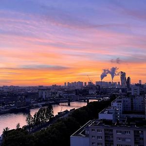 Cozy Apartment For 4 With Panoramic View Of Paris 查伦顿·勒·彭特 Exterior photo