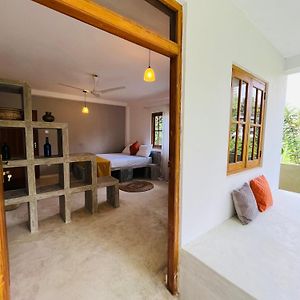 Kandy Living Villa Exterior photo