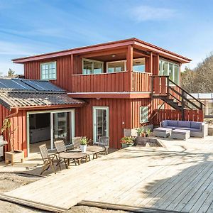 Beautiful Home In Lysekil With Sauna Exterior photo