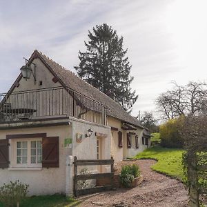 Gite De L'Etang La Puisaye Exterior photo