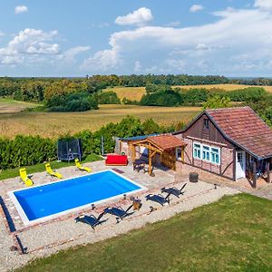 Lovely Home In Sveti Ivan Zabno With Kitchen Exterior photo