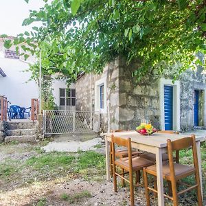 Tranquil Retreat Apartment Bozic Zavojane Exterior photo