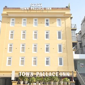 Hotel Town Pallace Inn Patel Nagar 新德里 Exterior photo