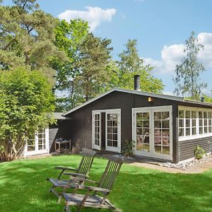 Nice Home In Ebeltoft With Kitchen Exterior photo