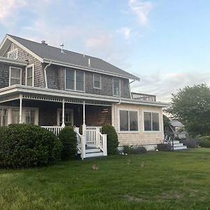 Steps Away From Lewis Bay Yarmouth Port Exterior photo