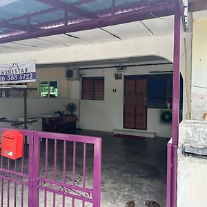 Padang Rengas Homestay Exterior photo