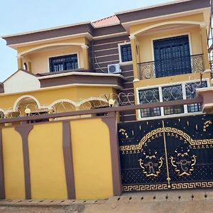 Residence Cherel 'New' Yaoundé Exterior photo