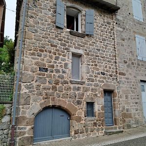 Montpezat-sous-BauzonMaison De Madeleine别墅 Exterior photo