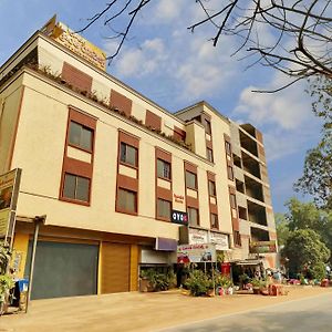 Hotel Kranthi Residency Vijayawāda Exterior photo