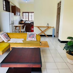 Two Masterbedroom House Near Mlimani City Mall 达累斯萨拉姆 Exterior photo