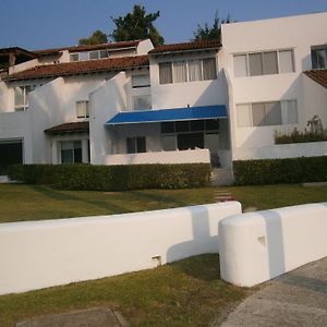 Villa Marina Porto Ixtapa 伊斯塔帕 Exterior photo