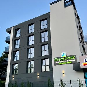 Green Park Apartments And Rooms For Guests 阿塞诺夫格勒 Exterior photo