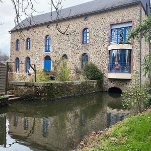 MontsûrsLe Moulin De Meral公寓 Exterior photo