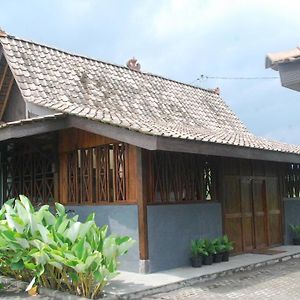 婆罗浮屠普里梅诺莱餐厅酒店 马格朗 Exterior photo