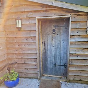 惠特彻奇Yew Tree Cow Shed Tiny House Prees Shropshire公寓 Exterior photo