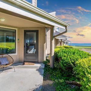 Beachcombers Bliss By Avantstay Steps To The Beach Ocean Views Freeland Exterior photo