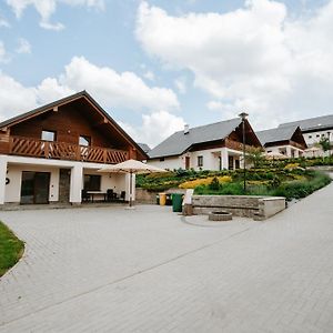 Chaty Krusetnica S Luxusnym Privatnym Wellness Exterior photo