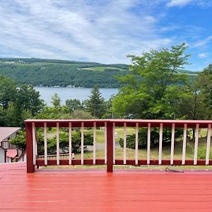 Keuka Lake Views And Hiking 哈蒙兹波特 Exterior photo