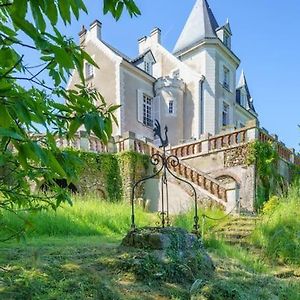 Magnifique Chateau Au Coeur De La Touraine 埃斯夫尔 Exterior photo