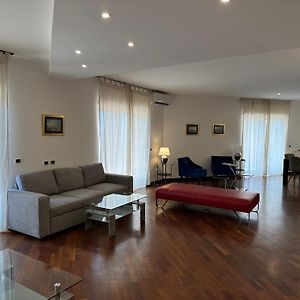 Pf Luxury Apartment Orazio Posillipo Capri Vesuvio View - My Place 那不勒斯 Exterior photo