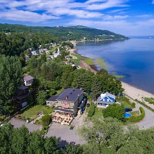 Saint-Joseph-de-la-Rive Auberge De La Rive De Charlevoix - Auberge De Jeunesse Familiale Pour Voyageurs De Tous Ages酒店 Exterior photo