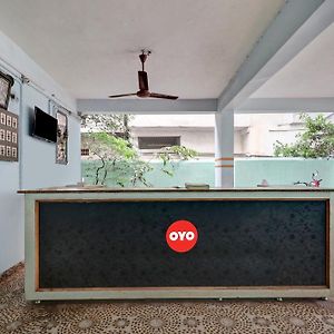Oyo Hotel Sapthagiri 维沙卡帕特南 Exterior photo