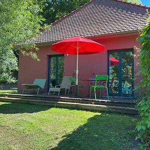 Ruhige Ferienwohnung Mit Grossem Garten Und Terrasse 克拉科夫西 Exterior photo