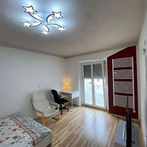 Double Room With Balcony In Neuburg 多瑙河畔诺伊堡 Exterior photo