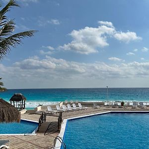 Cancun Beach By Brisas Exterior photo