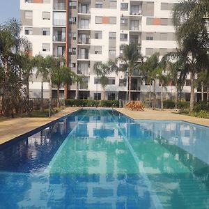 Apartamento Confortavel E Com Piscina Em 圣保罗 Exterior photo