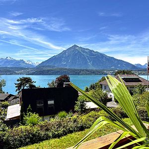 The Bluemlisalp, A Private Holiday Flat With The Lake Of Thun View 欧伯奥芬 Exterior photo
