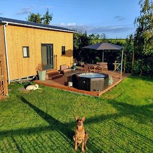 Spa & Tiny House A La Campagne La Boissiere-du-Dore Exterior photo