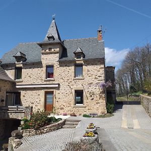 Maison De 4 Chambres Avec Jardin Clos A 孔波利巴 Exterior photo