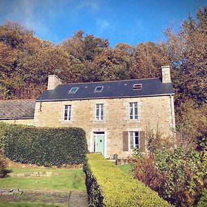 PlésidyMaison Du Bonheur, A Beautiful Stone Built House,别墅 Exterior photo