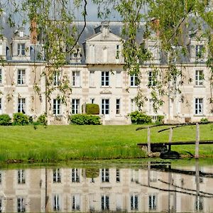 Gite De Charme Avec Piscine Chauffee, Sauna Et Parc Paysager, Proche Chateaux De La Loire - Fr-1-381-46 Monnaie Exterior photo