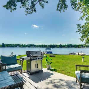 Montpelier Lake House With Deck, Dock And Fireplace! Exterior photo