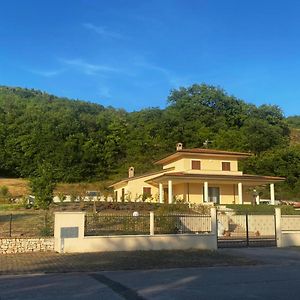 Casa Vacanze La Villa 真加 Exterior photo