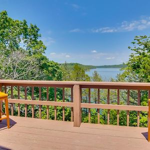 Lakefront Eagle Rock Home With Fire Pit And Porch! Exterior photo