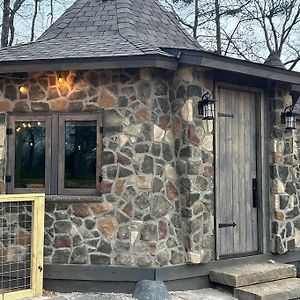 The Hut At The Farm 本顿 Exterior photo