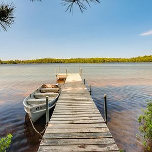 Quiet Presque Isle Home With Grill Families Welcome Exterior photo