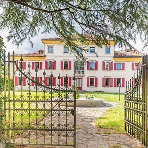 Belluno Timeless Charm - Stunning Aparment In Villa Exterior photo