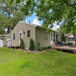 LindstromLakefront, Wildlife Cabin Retreat - Pelican Bay Cabin别墅 Exterior photo