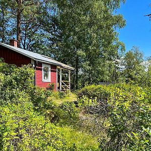 Cozy Home In Eskilstuna With Kitchen Exterior photo