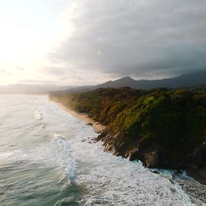 Villa Playa Tayrona, 洛斯纳兰霍斯 Exterior photo