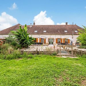 6 Bedroom Cozy Home In Montigny-Les-Monts Exterior photo