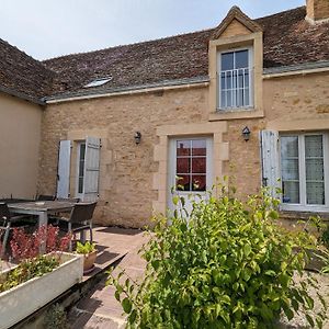 Lourouer-Saint-LaurentCharmant Gite En Berry Avec Terrasses, Jardin Et Parking Prive, Proche De Nohant Et La Chatre - Fr-1-591-35别墅 Exterior photo