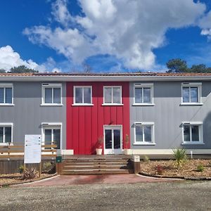 CoimèresLe Nid Cabailla住宿加早餐旅馆 Exterior photo