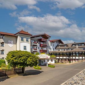 Natur- Und Wohlfuehlhotel Kastenholz 维朔芬 Exterior photo