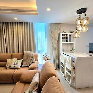 Cozy Luxurious 1Bedroom Flat 马斯喀特 Exterior photo